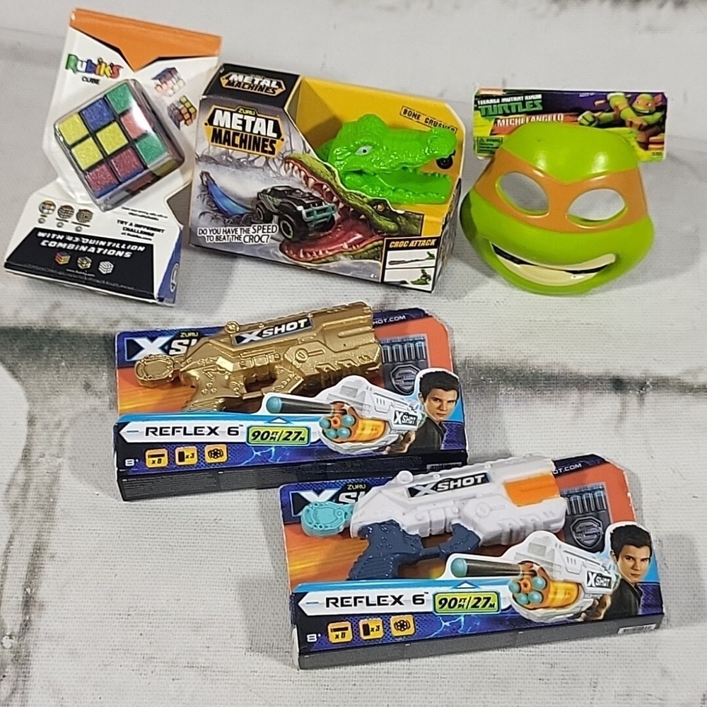 Zuru Mini Brands Lot Of 5 Miniatures Rubix Cuber Super Rare Gold X-Shot Blaster